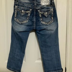 Miss Me crop jeans